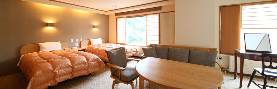 スーペリアツイン洋室